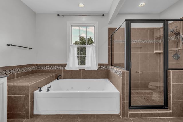 1154 Buggy Cv, Clarksville, TN 37043