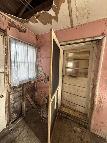 220 S Locust STREET, Janesville, WI 53548