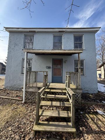 220 S Locust STREET, Janesville, WI 53548