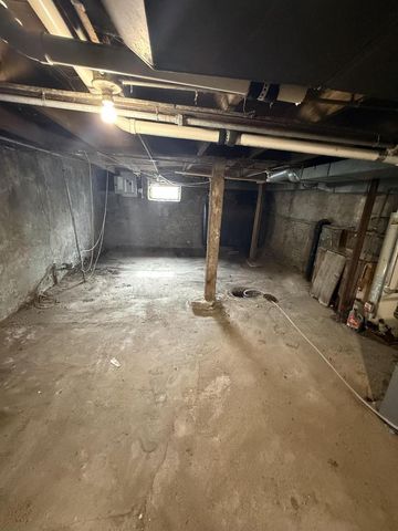 220 S Locust STREET, Janesville, WI 53548