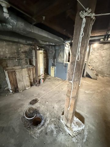 220 S Locust STREET, Janesville, WI 53548