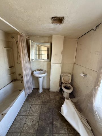 220 S Locust STREET, Janesville, WI 53548