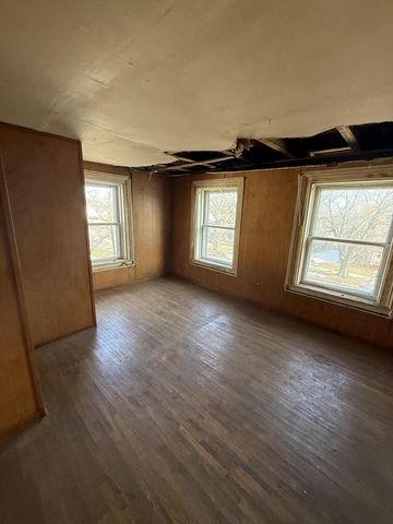 220 S Locust STREET, Janesville, WI 53548