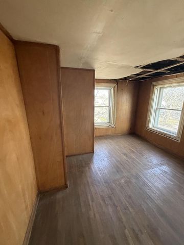 220 S Locust STREET, Janesville, WI 53548