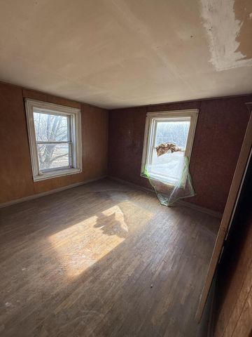 220 S Locust STREET, Janesville, WI 53548