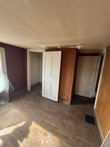 220 S Locust STREET, Janesville, WI 53548