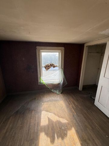 220 S Locust STREET, Janesville, WI 53548