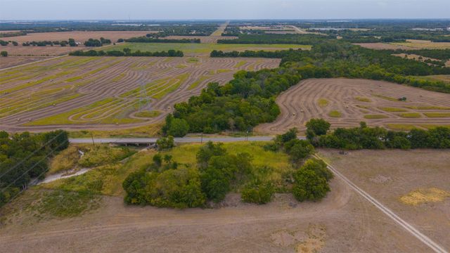 2615 S Houston School Road, Lancaster, TX 75146