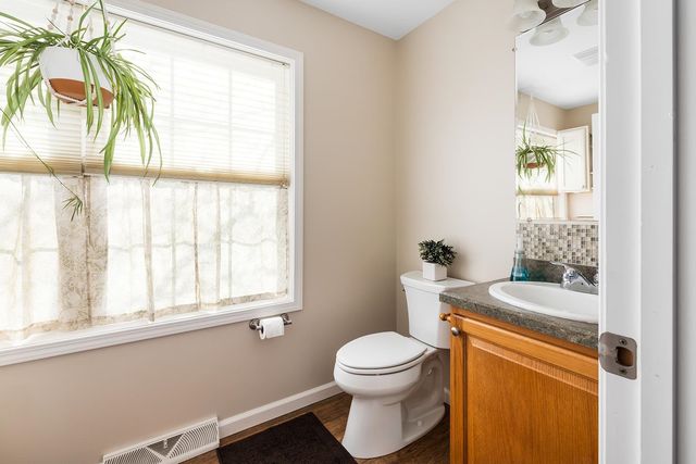 1168 New Hampton Road, Sanbornton, NH 03269