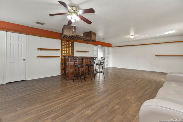 707 Ridingate Farm, San Antonio, TX 78228