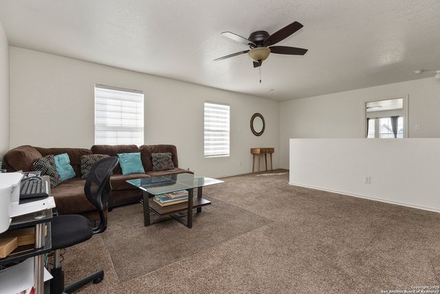 707 Ridingate Farm, San Antonio, TX 78228