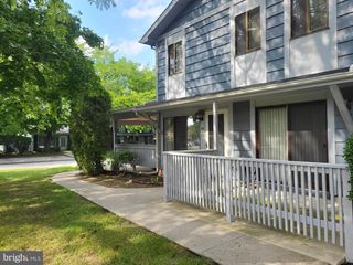 24 MAPLEWOOD, West Deptford, NJ 08066