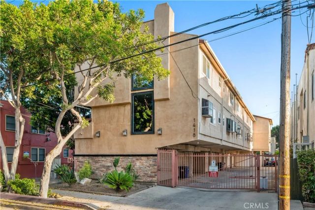 1418 E Florida Street 1, Long Beach, CA 90802
