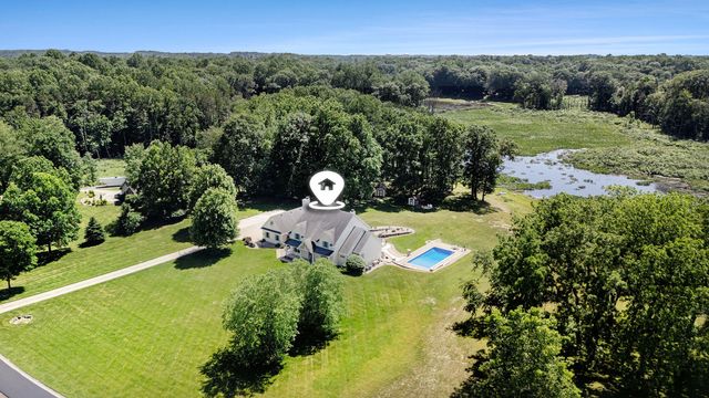 8196 E Walnut Ridge, New Carlisle, IN 46552