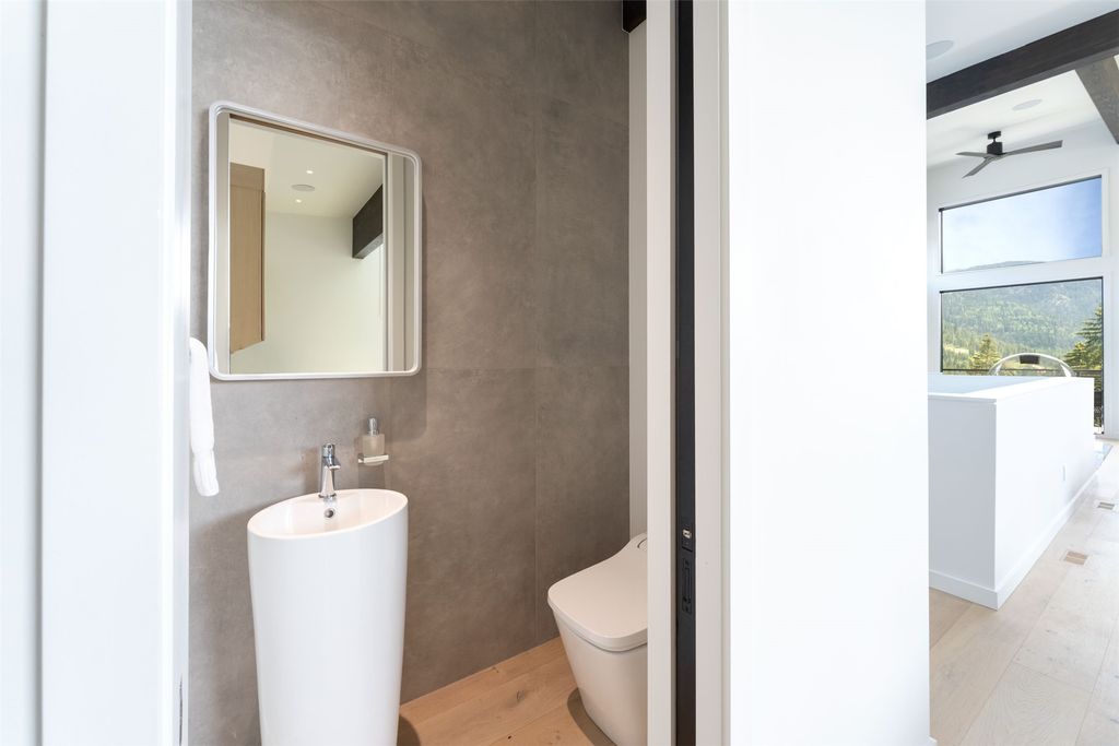 3812 Tamarack Avenue B, Whitefish, MT 59937 photo 78