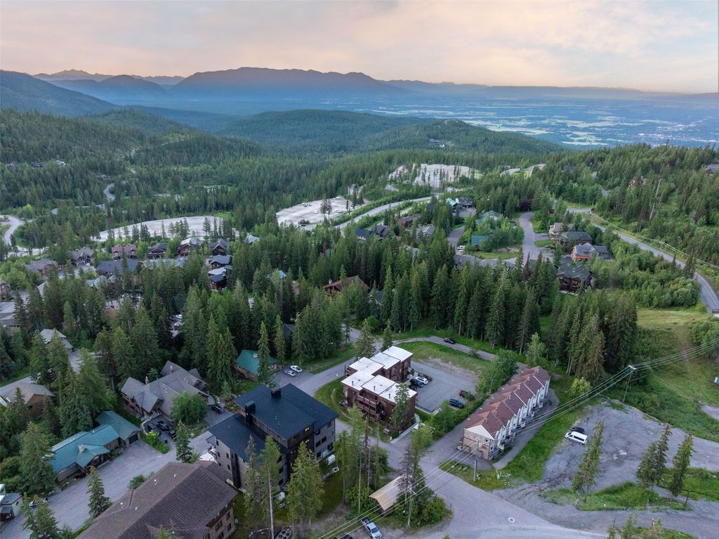3812 Tamarack Avenue B, Whitefish, MT 59937 photo 88