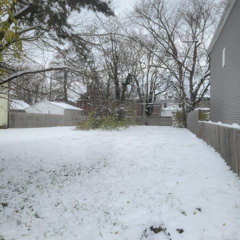 389 N Monroe Avenue, Columbus, OH 43203