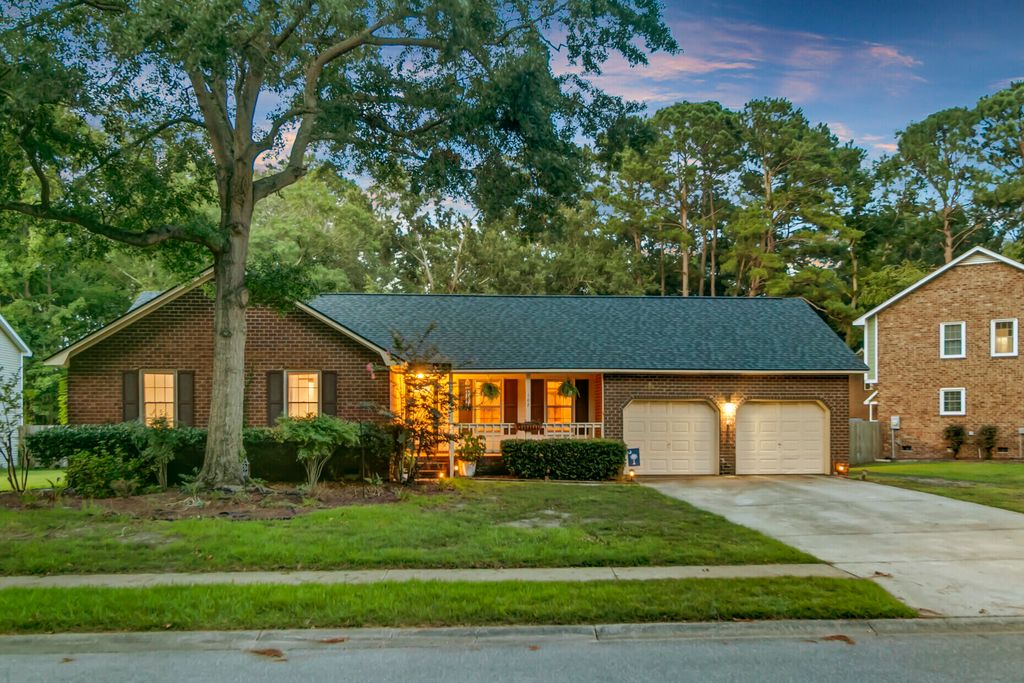 102 Westerfield Drive, Goose Creek, SC 29445