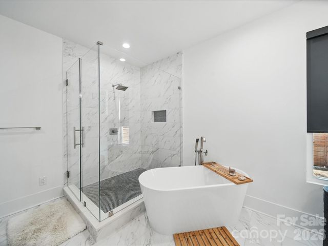 708 Cross Trail Drive, Charlotte, NC 28204