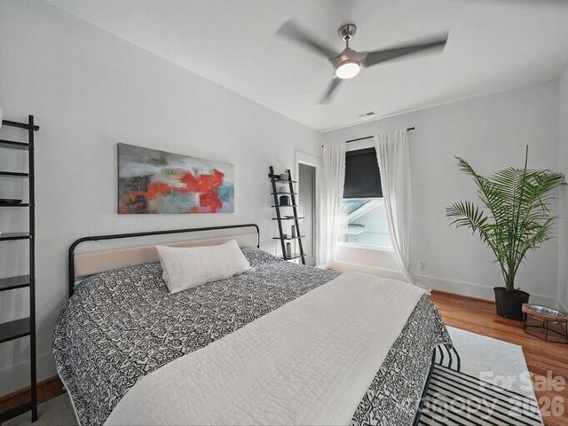 708 Cross Trail Drive, Charlotte, NC 28204