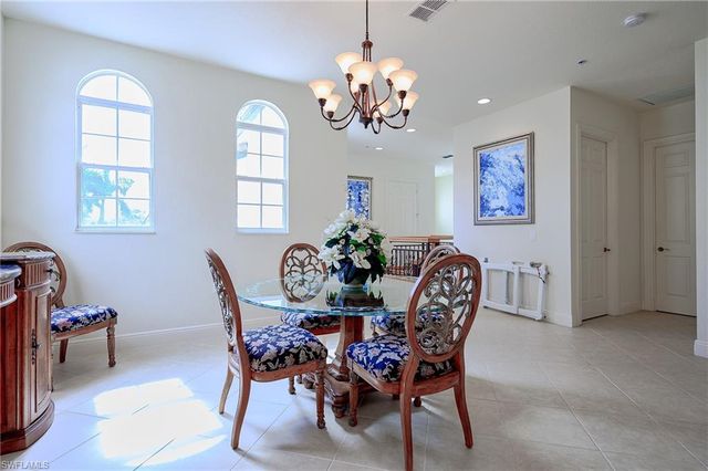 3745 Montreux Ln Apt 202, Naples, FL 34114