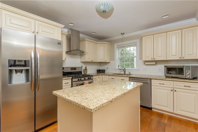 155 Pleasant Street, Providence, RI 02906