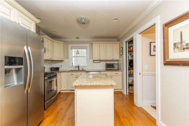 155 Pleasant Street, Providence, RI 02906
