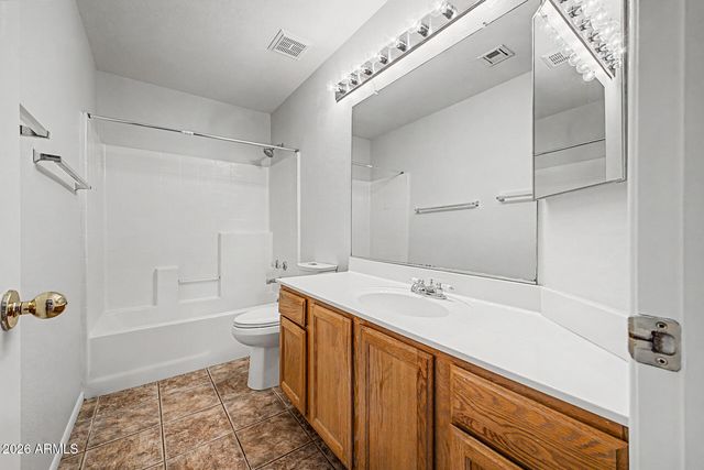 9969 W MACKENZIE Drive, Phoenix, AZ 85037
