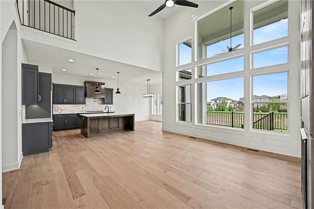 12502 W 183rd Terrace, Overland Park, KS 66013