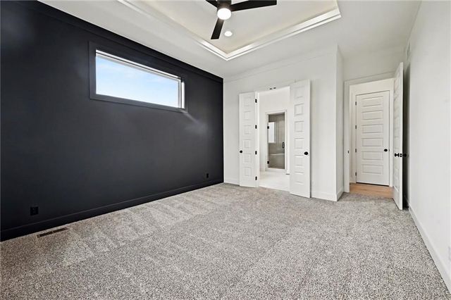 12502 W 183rd Terrace, Overland Park, KS 66013
