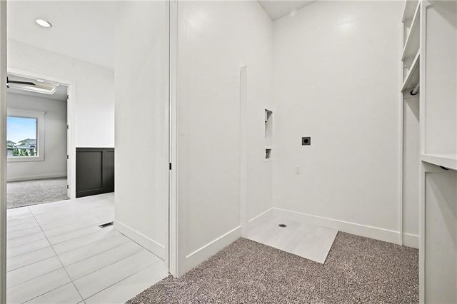 12502 W 183rd Terrace, Overland Park, KS 66013
