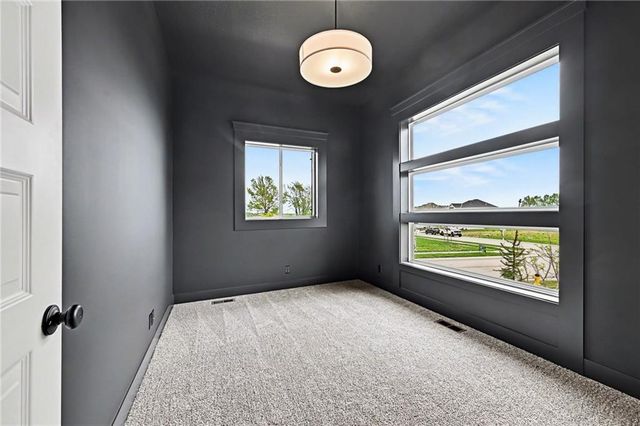 12502 W 183rd Terrace, Overland Park, KS 66013