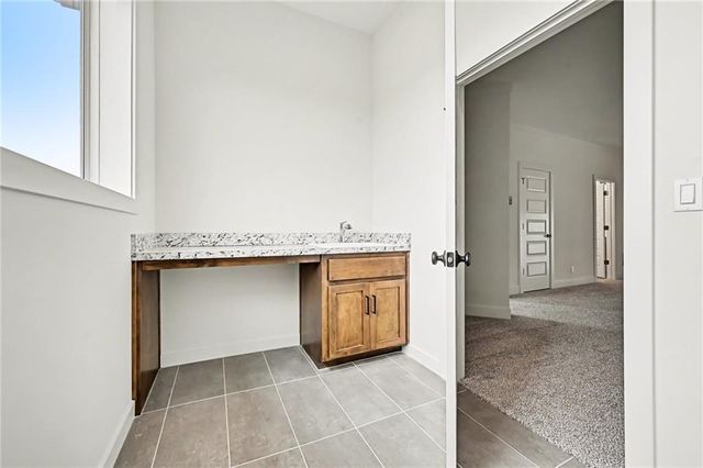 12502 W 183rd Terrace, Overland Park, KS 66013