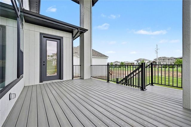 12502 W 183rd Terrace, Overland Park, KS 66013