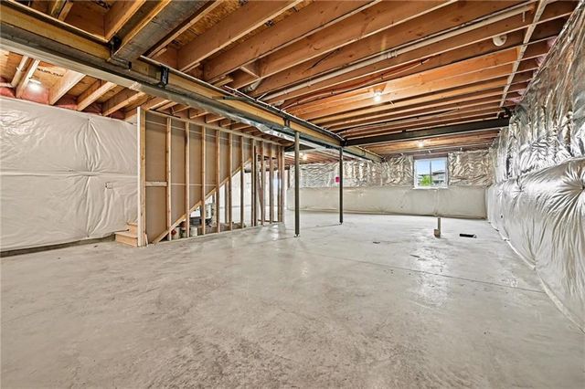 12502 W 183rd Terrace, Overland Park, KS 66013