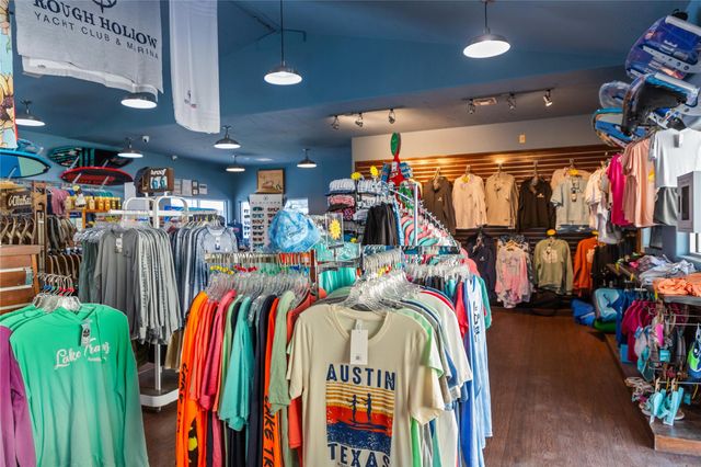 117 Beneteau DR 76, Lakeway, TX 78738