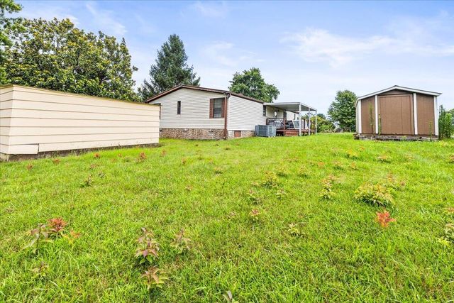 156 Barker Circle, Signal Mountain, TN 37377