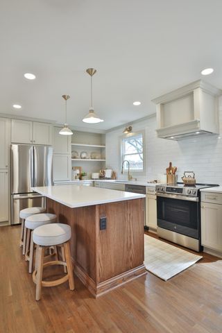 575 Acton Road, Columbus, OH 43214