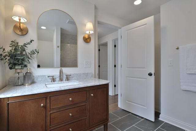 575 Acton Road, Columbus, OH 43214