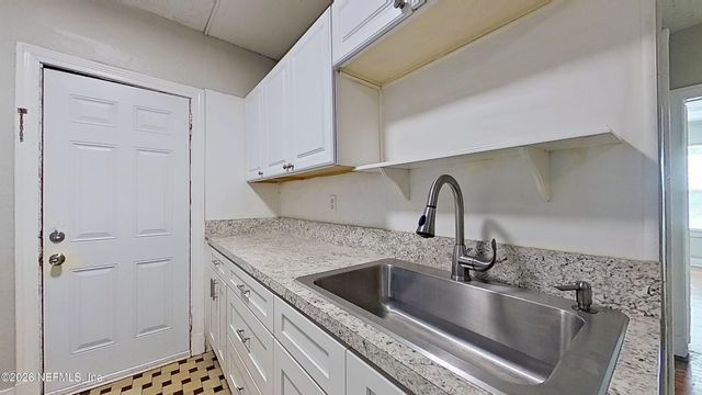 938 CORDOVA Place 4, Jacksonville, FL 32207