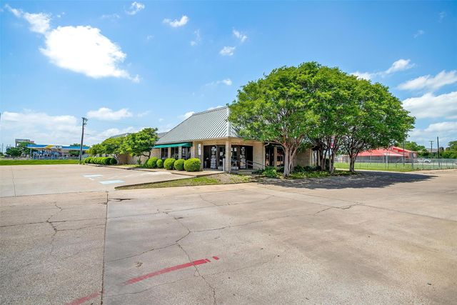 434 Wilshire Boulevard, Burleson, TX 76028