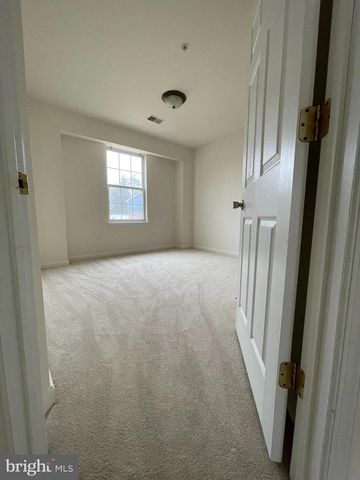 3208 STANFORD ST, Hyattsville, MD 20783