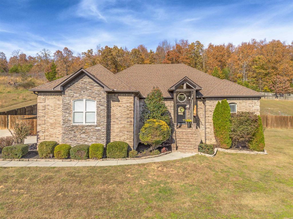 28 Morgan Valley Drive, Vilonia, AR 72173