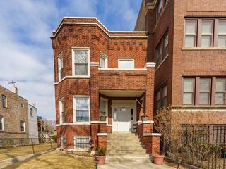 4706 W Adams Street 2, Chicago, IL 60644