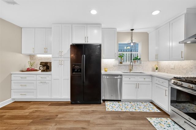 11130 Holly Hill Lane, Houston, TX 77041