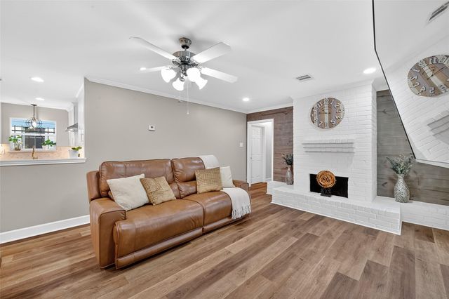 11130 Holly Hill Lane, Houston, TX 77041