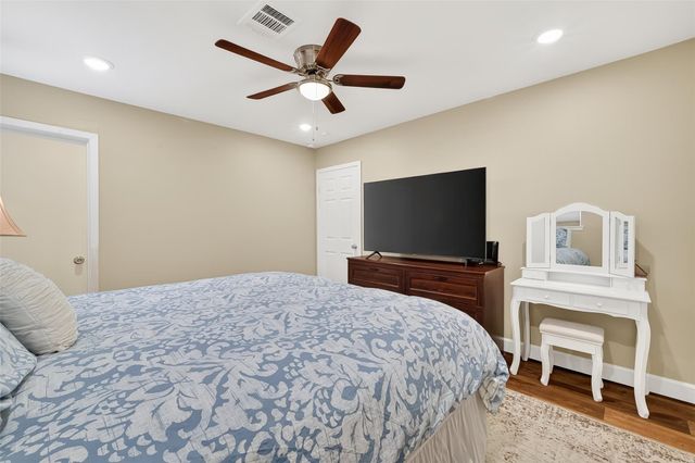 11130 Holly Hill Lane, Houston, TX 77041