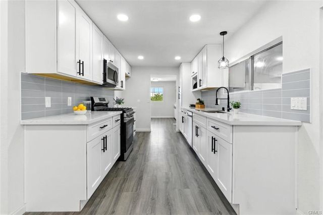 900 Santa Clara, Hemet, CA 92543