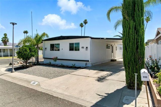 900 Santa Clara, Hemet, CA 92543