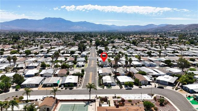 900 Santa Clara, Hemet, CA 92543